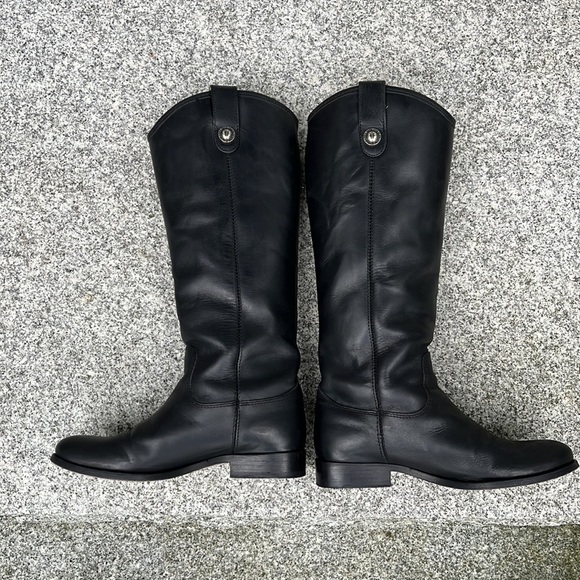 Frye riding boots 👢 - Picture 2 of 8